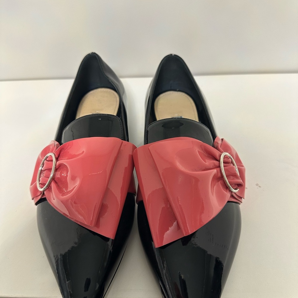 Prada , new shoes .Size 8 . $155